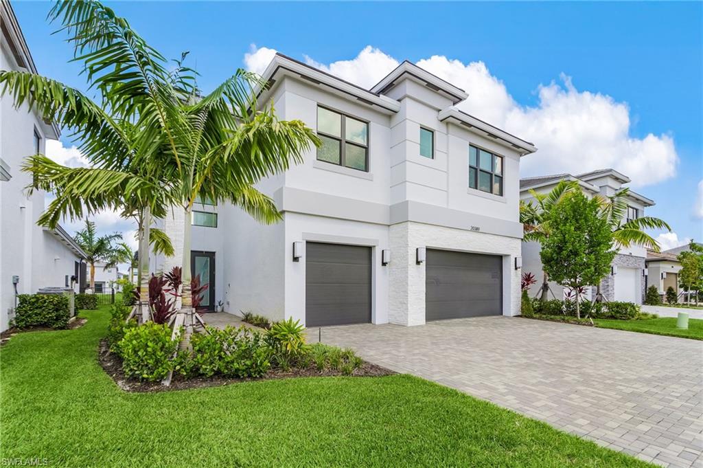 20389 Estero Crossing Blvd Property Photo 1