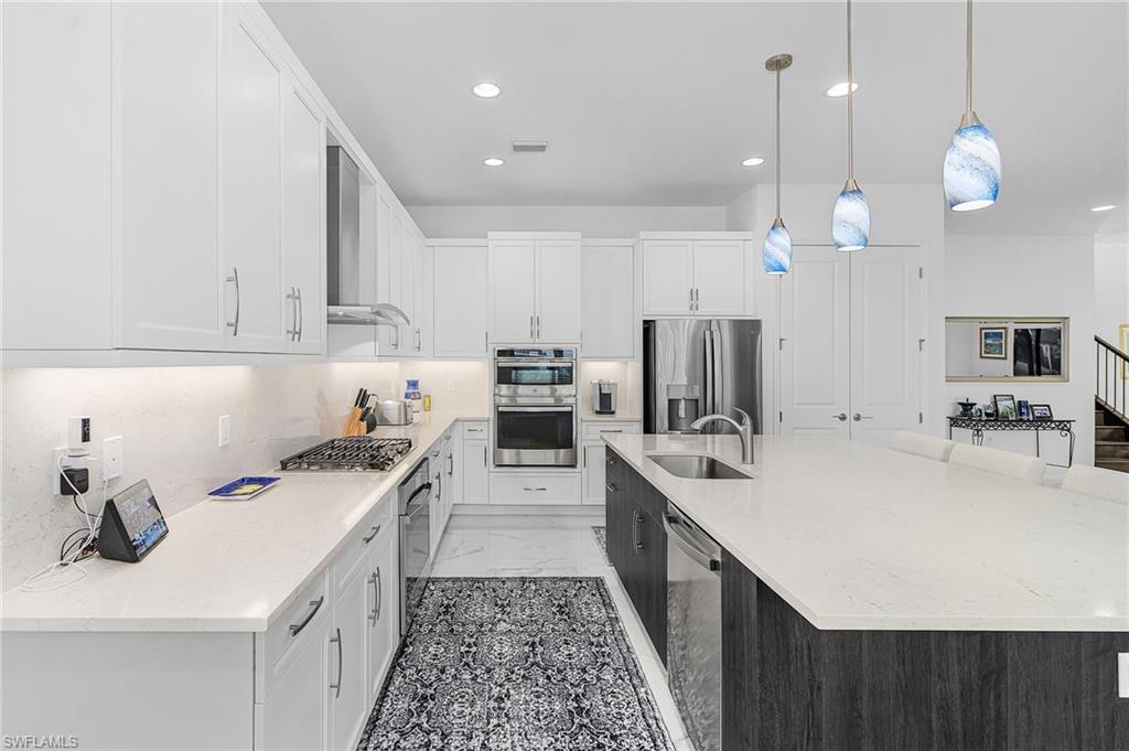 20389 Estero Crossing Blvd Property Photo 11