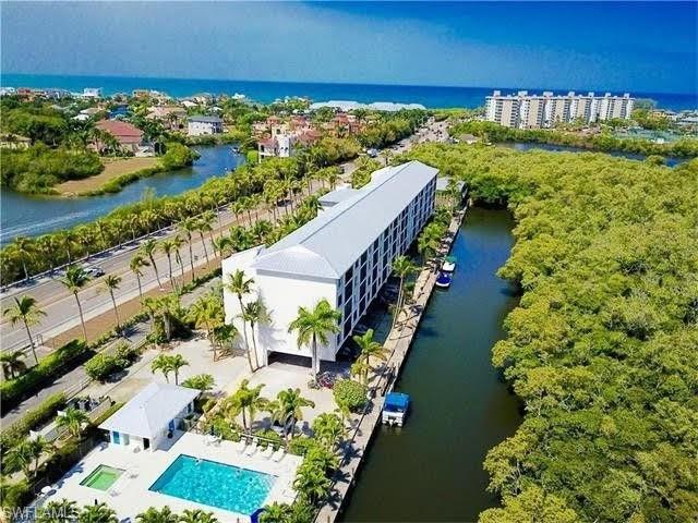 5220 Bonita Beach RD SW # 302