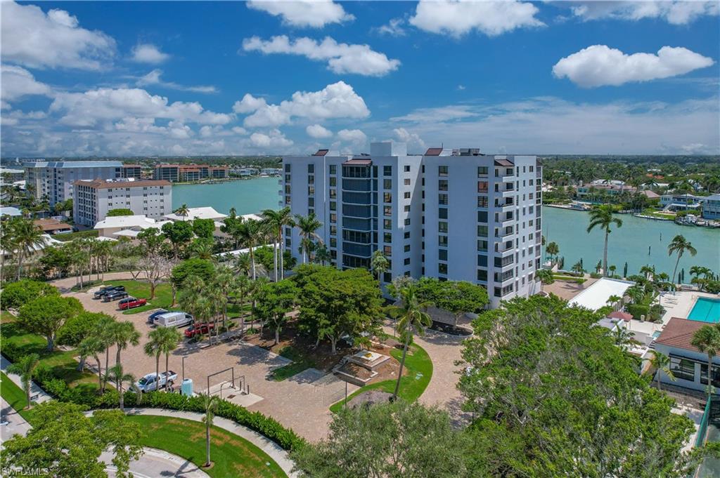 2400 Gulf Shore Blvd N 203 Property Photo 28