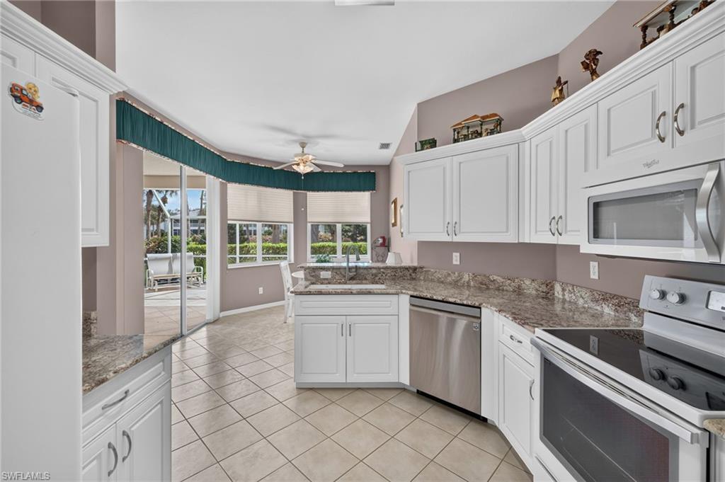 8524 Fairway Bend Dr Property Photo 5