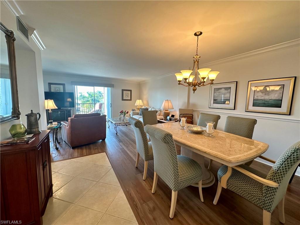 555 Park Shore Dr B403 Property Photo 8