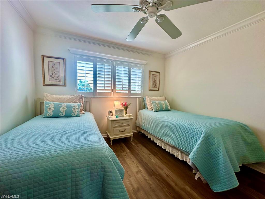 555 Park Shore Dr B403 Property Photo 29