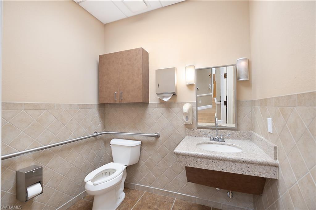 3021 Airport Rd N 103 Property Photo 27