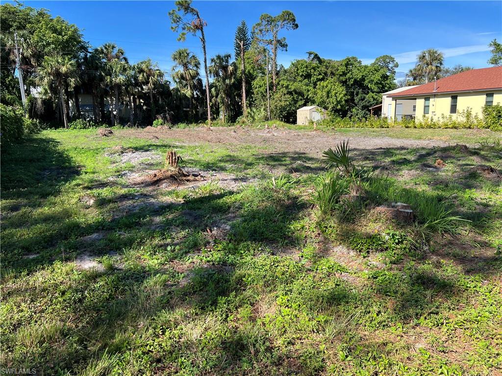 28021 Oak LN Property Photo 1