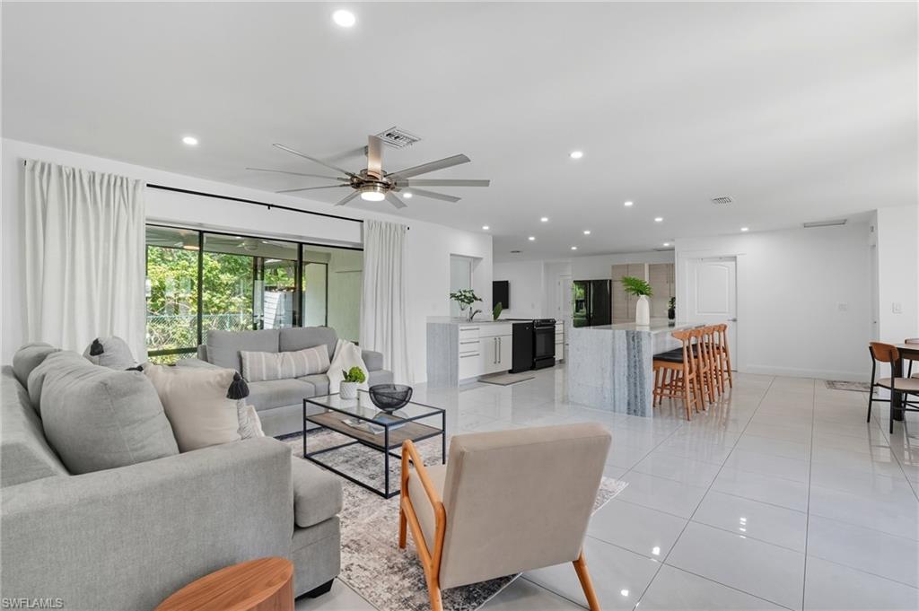 155 Old Tamiami Trl Property Photo 5