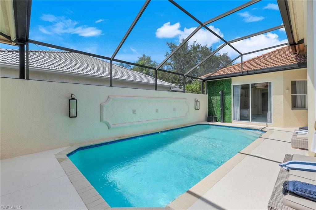 1123 Augusta Falls Way Property Photo 3