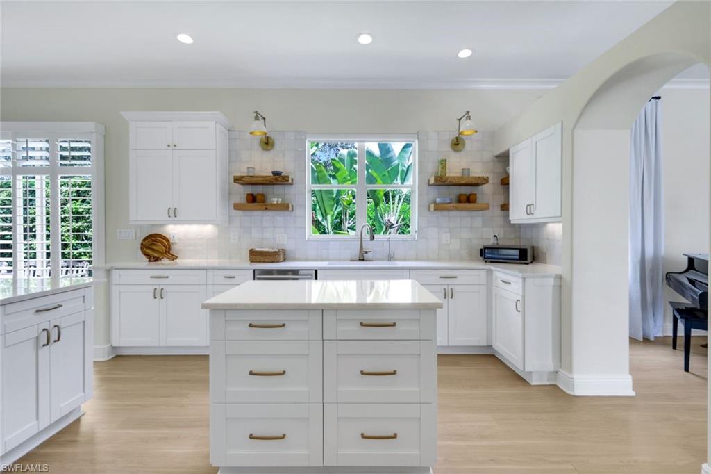 1123 Augusta Falls Way Property Photo 11