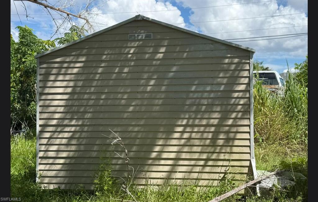 12660 Water Ln Property Photo 3