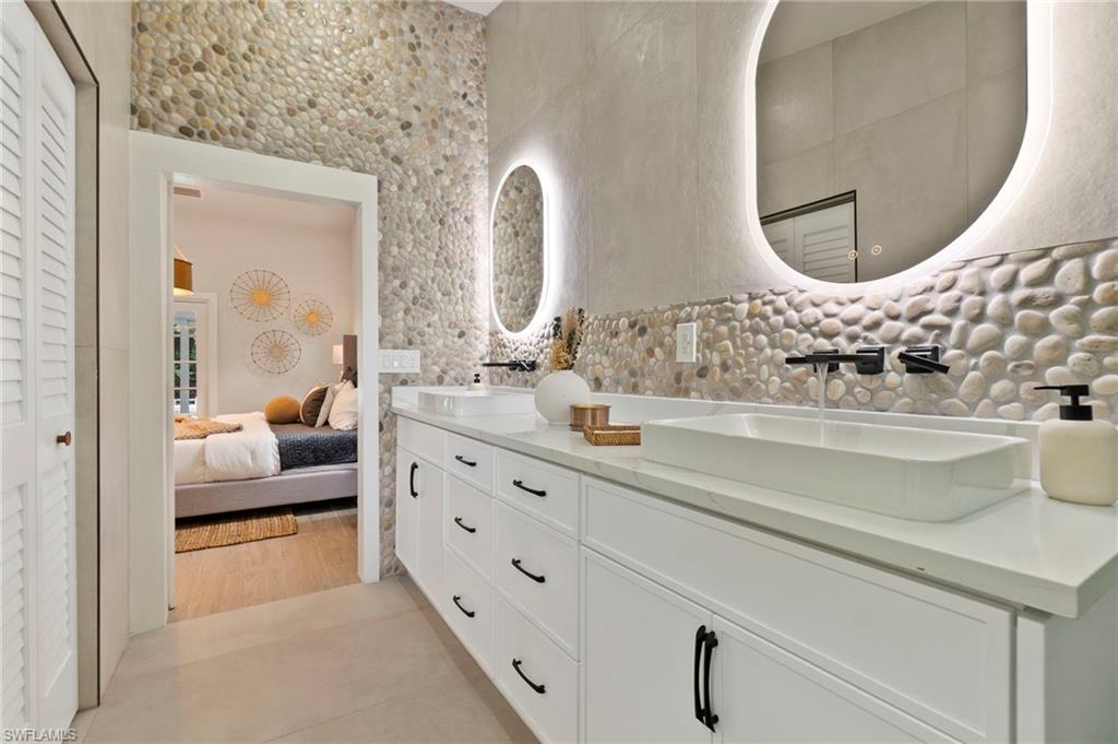 1200 Cypress Woods Dr Property Photo 10