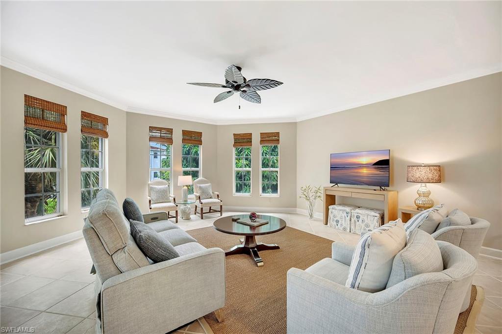 1004 5th St S # 502 Property Photo 3