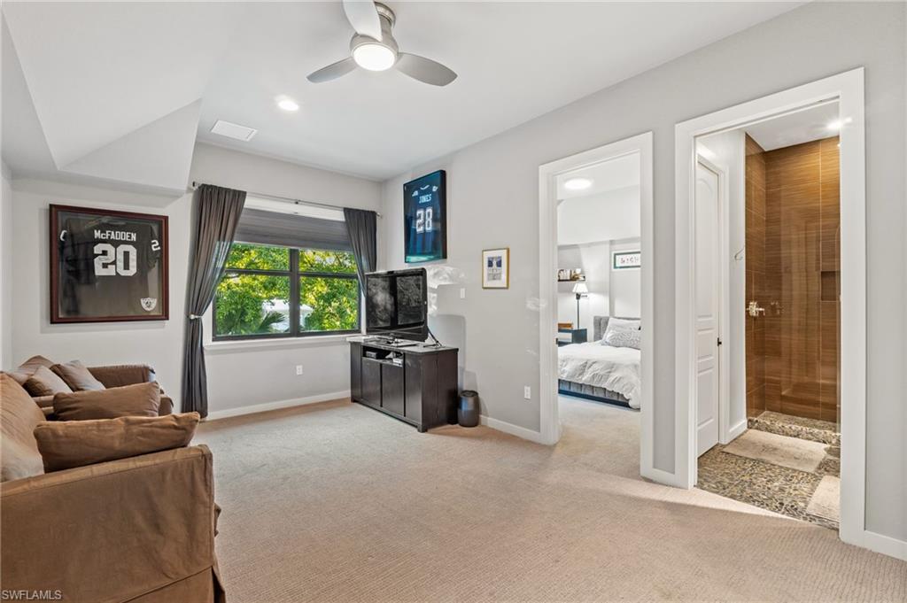 2755 Lantern Ln Property Photo 21