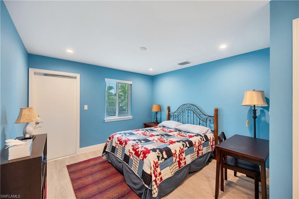 1065 Gulf Shore Blvd N 201 Property Photo 17