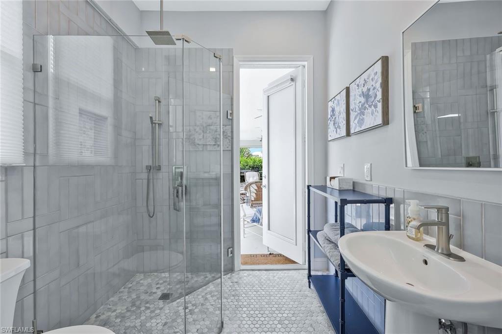 4837 Regal Dr Property Photo 34