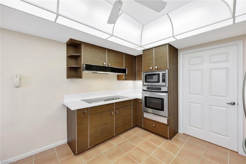 6001 Pelican Bay Blvd 202 Property Photo 13