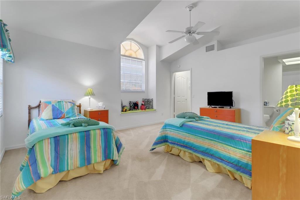 6180 Reserve Cir 203 Property Photo 15