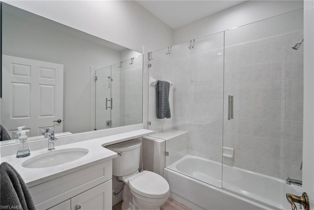 8275 Danbury Blvd # 104 Property Photo 14