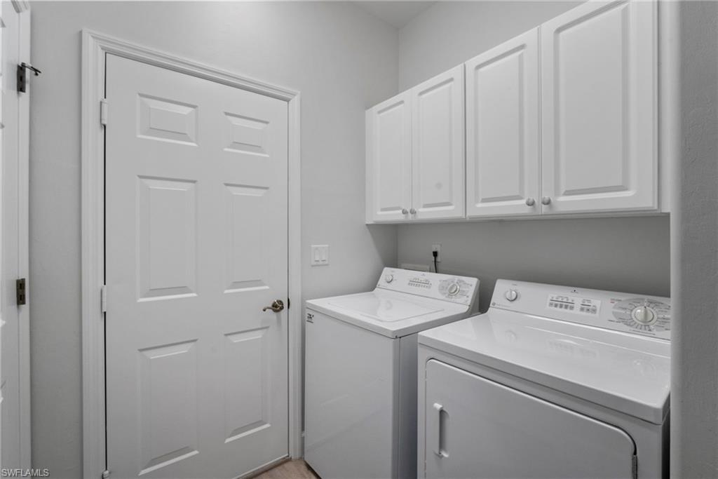 8275 Danbury Blvd # 104 Property Photo 16