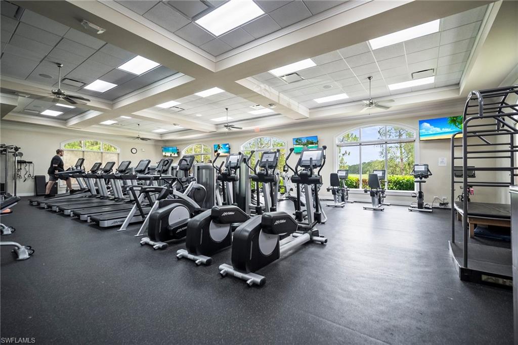 8275 Danbury Blvd # 104 Property Photo 19