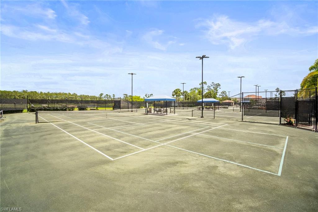 8275 Danbury Blvd # 104 Property Photo 27