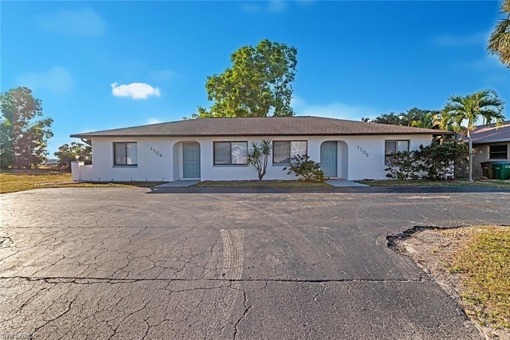 1106 Se 8th Ter Property Photo 1