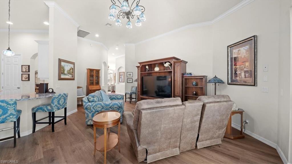 371 Burnt Pine Dr Property Photo 12