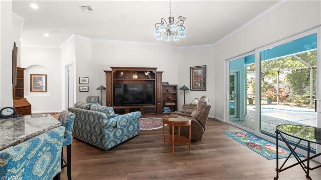 371 Burnt Pine Dr Property Photo 13