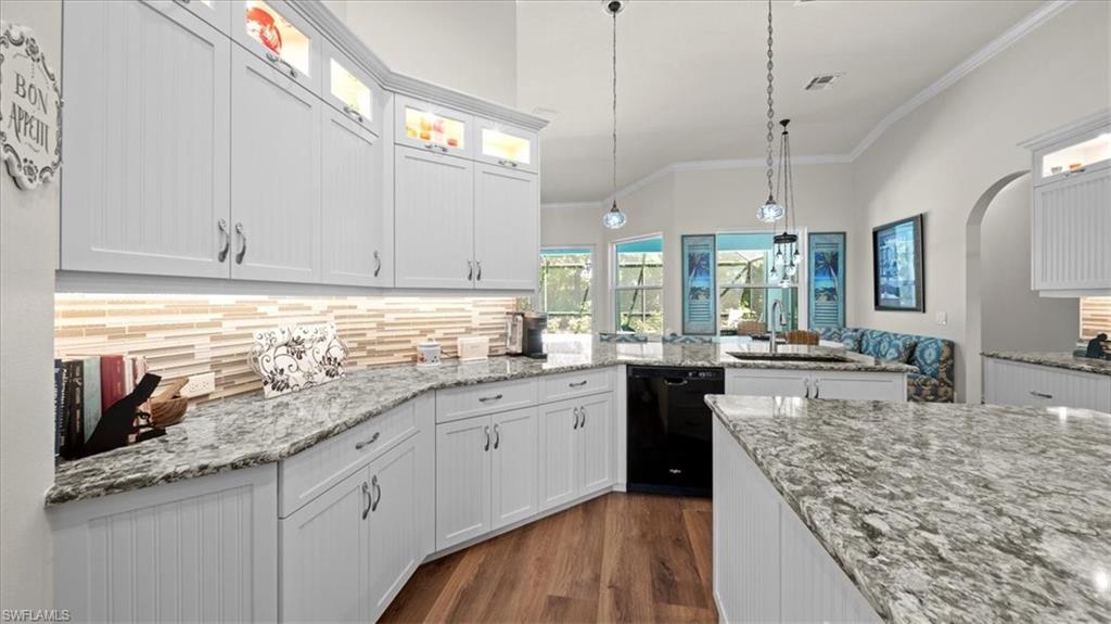 371 Burnt Pine Dr Property Photo 19