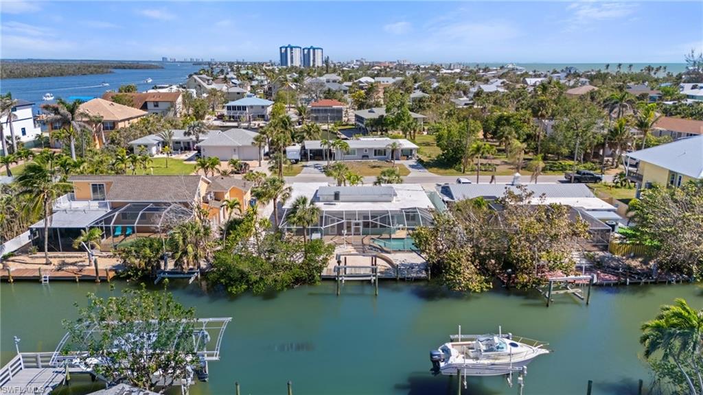 411 Connecticut St Property Photo 3