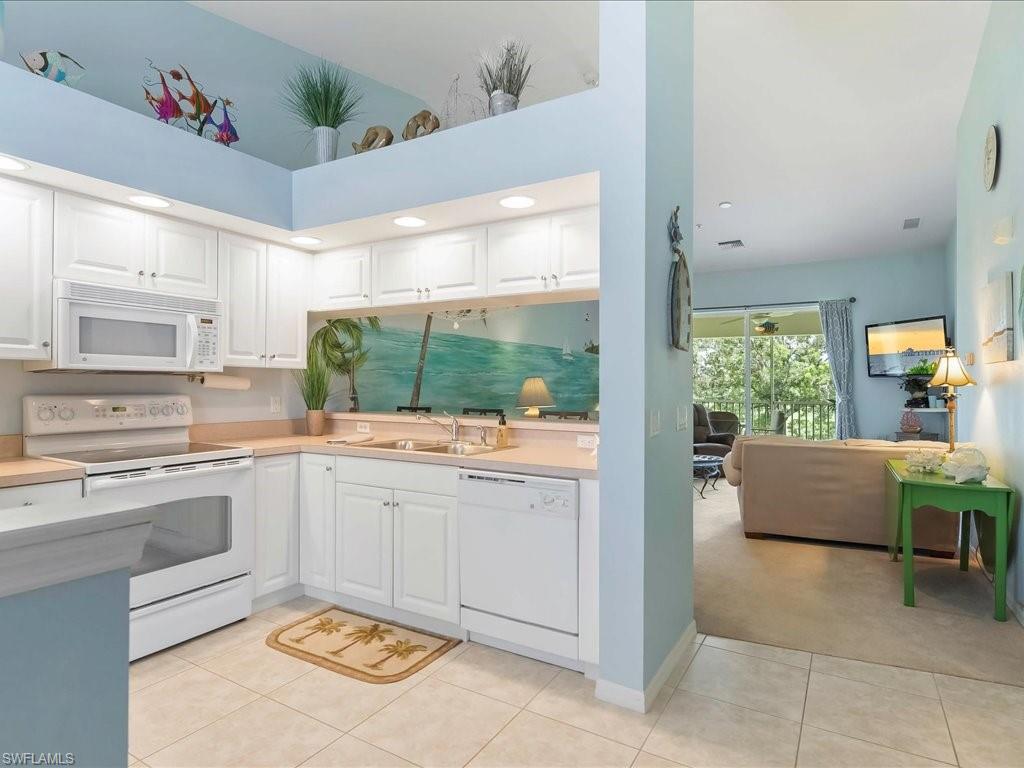 375 Stella Maris Dr N # 2806 Property Photo 3