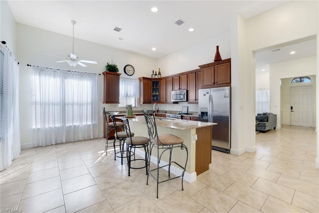 5177 Salerno St Property Photo 11