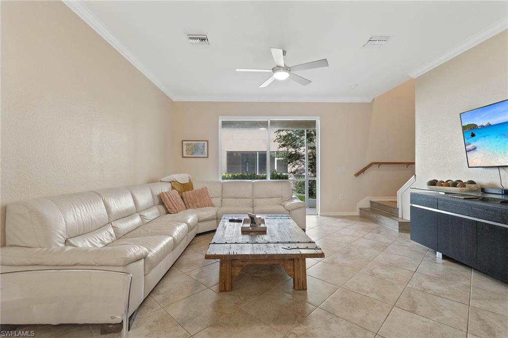 2667 Blossom Way Property Photo 3