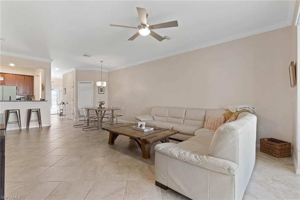 2667 Blossom Way Property Photo 5