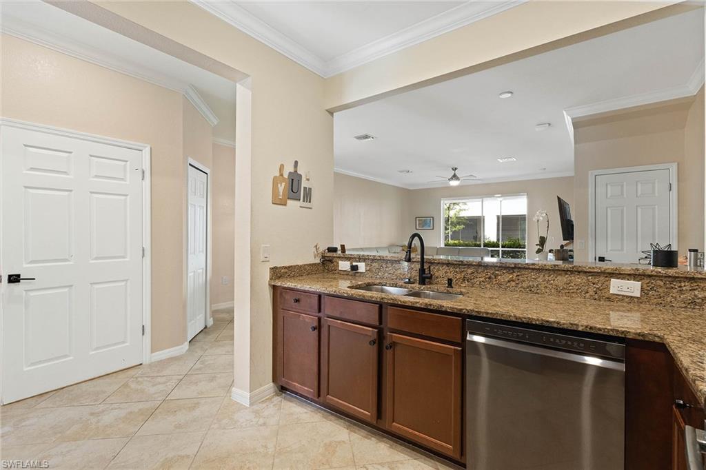 2667 Blossom Way Property Photo 8