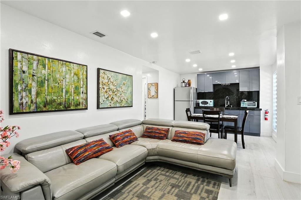 936 Panther Creek Ln # 1 Property Photo 5