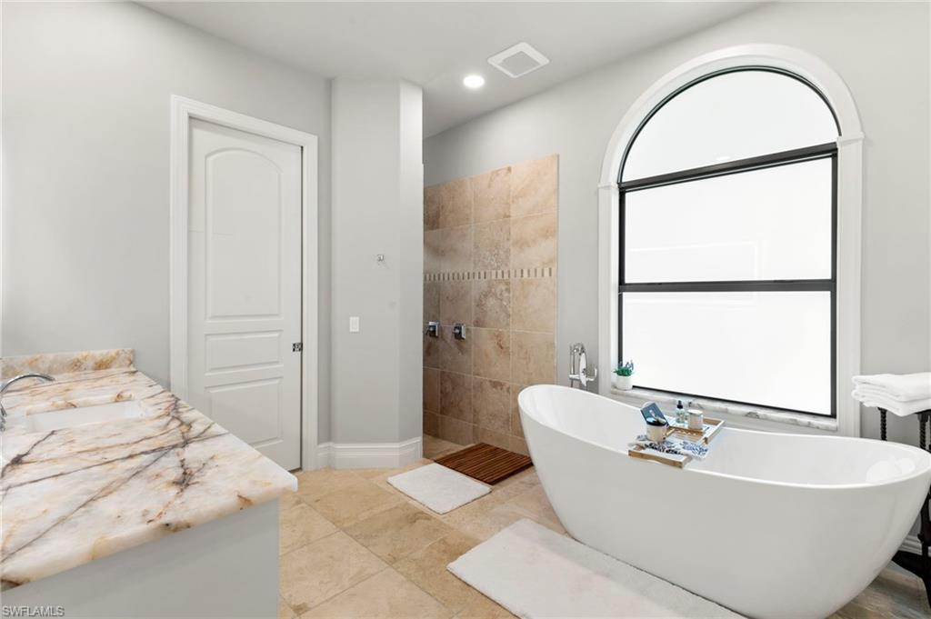 511 Alameda Ct Property Photo 17