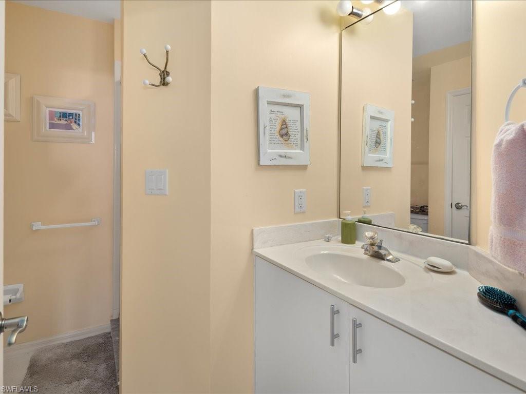 269 Vintage Bay Dr # C8 Property Photo 19