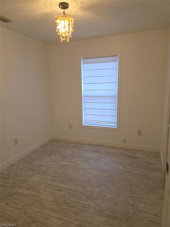 286 Leawood Cir Property Photo 17