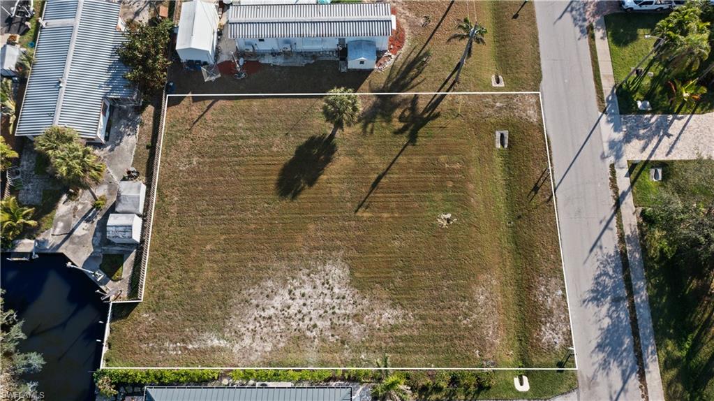 4460 Tarpon Ave Property Photo 4
