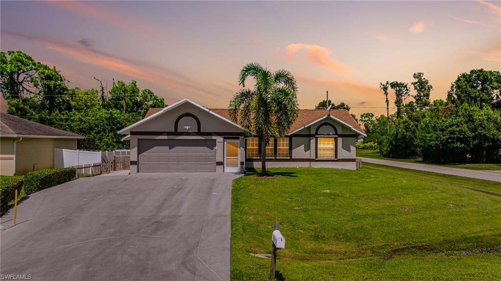 8241 Albatross Rd Property Photo 1