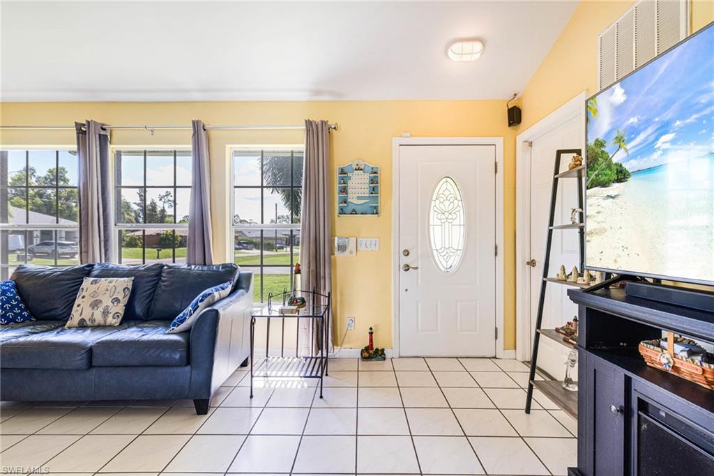 8241 Albatross Rd Property Photo 17