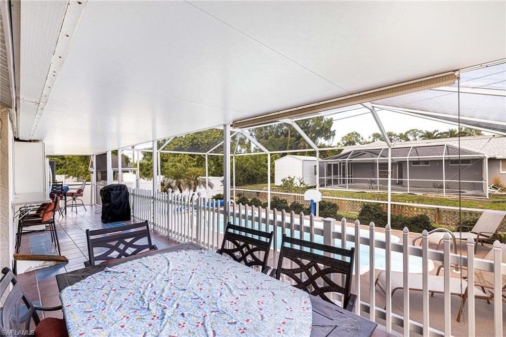 8241 Albatross Rd Property Photo 32