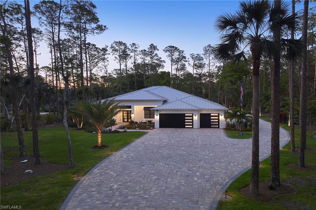 5301 Tamarind Ridge Dr Property Photo 3