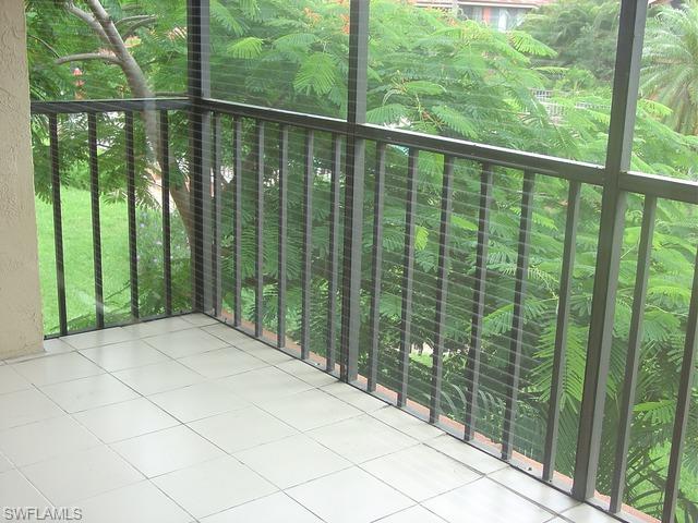 110 Cypress Way E # F5 Property Photo 5