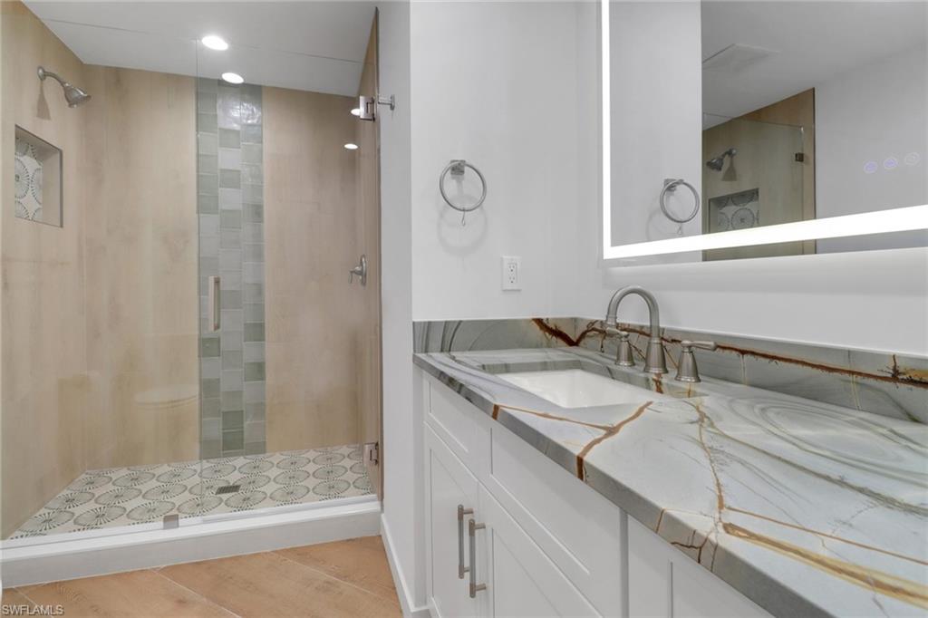 2105 Sheepshead Dr Property Photo 20