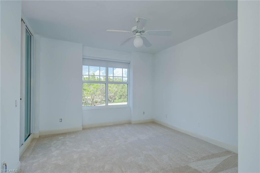 445 Cove Towers Dr 304 Property Photo 9
