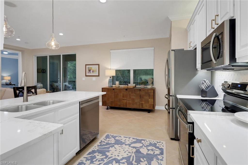 6502 Monterey Pt # 204 Property Photo 9