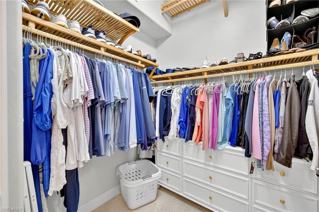 2748 Tiburon Blvd E # 106c Property Photo 18