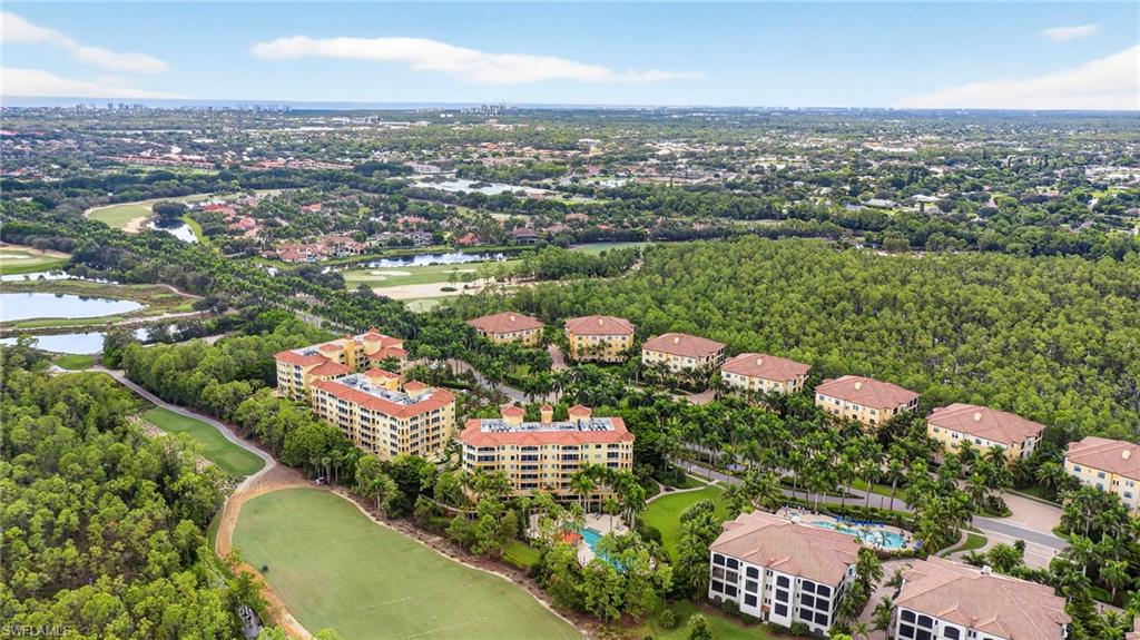 2748 Tiburon Blvd E # 106c Property Photo 32