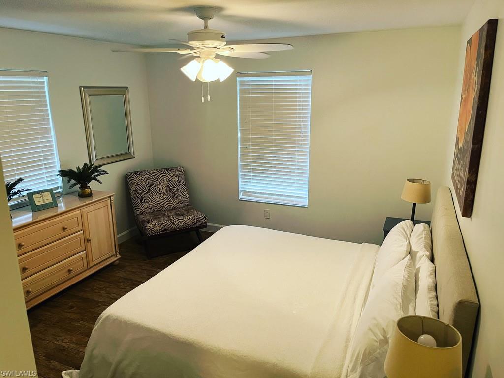6060 Golden Oaks Ln Property Photo 7